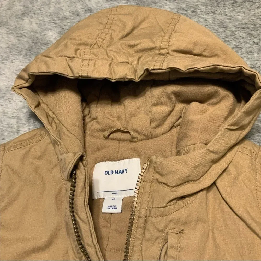 Old Navy Kid’s Khaki Zip Up Jacket Size 4T